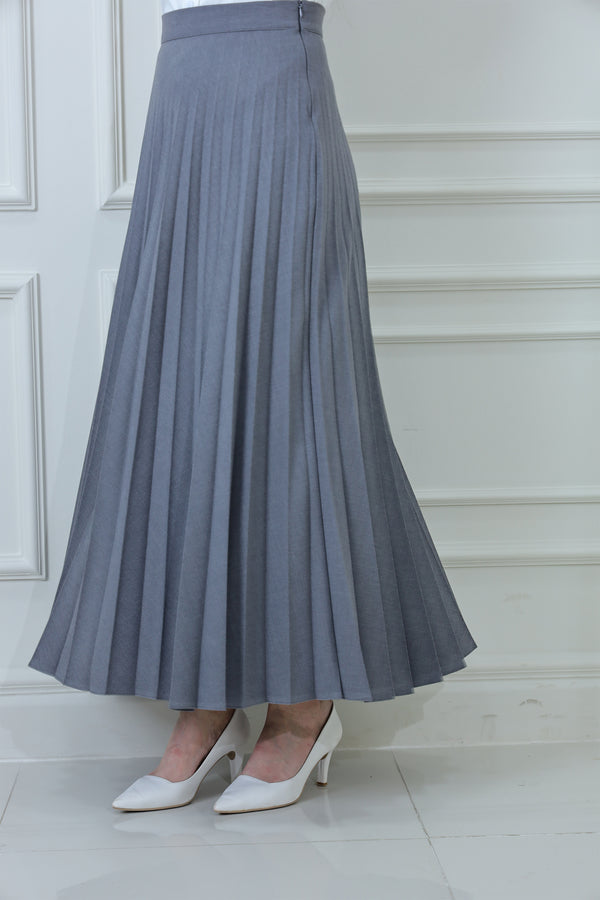 Pleated Skirt